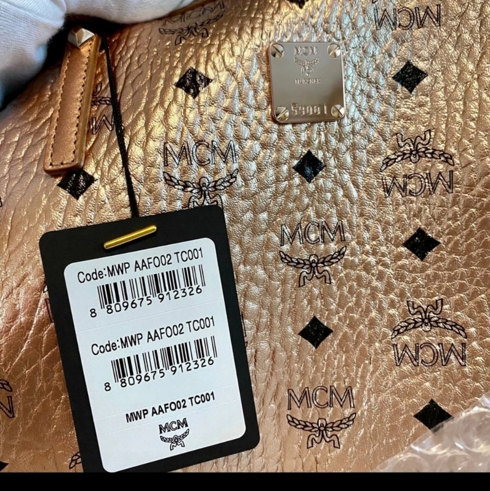 MCM Champagne Gold Reversable Tote W/ Wallet Pouch - Picture 9 of 11